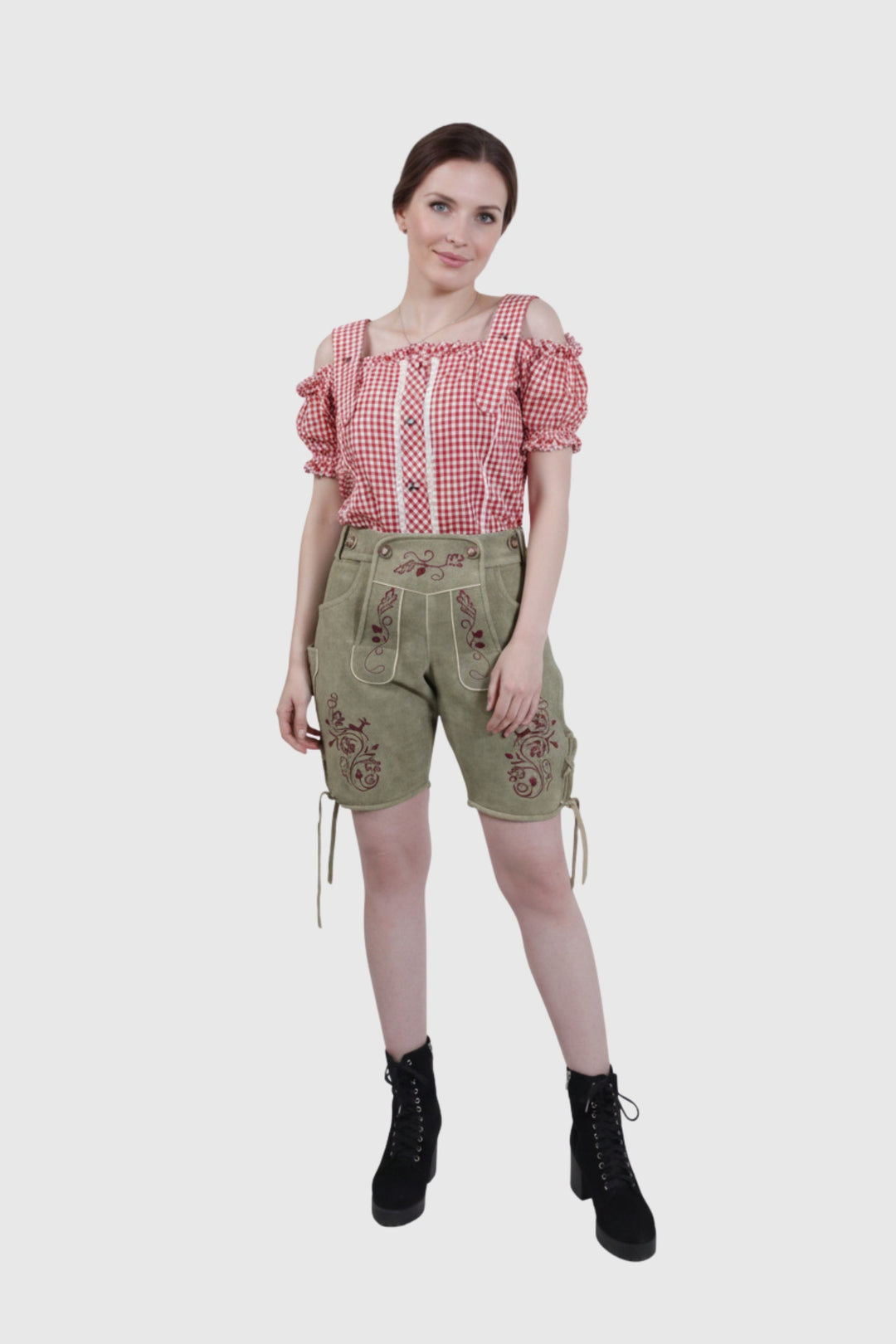 Halle Berry Lederhosen